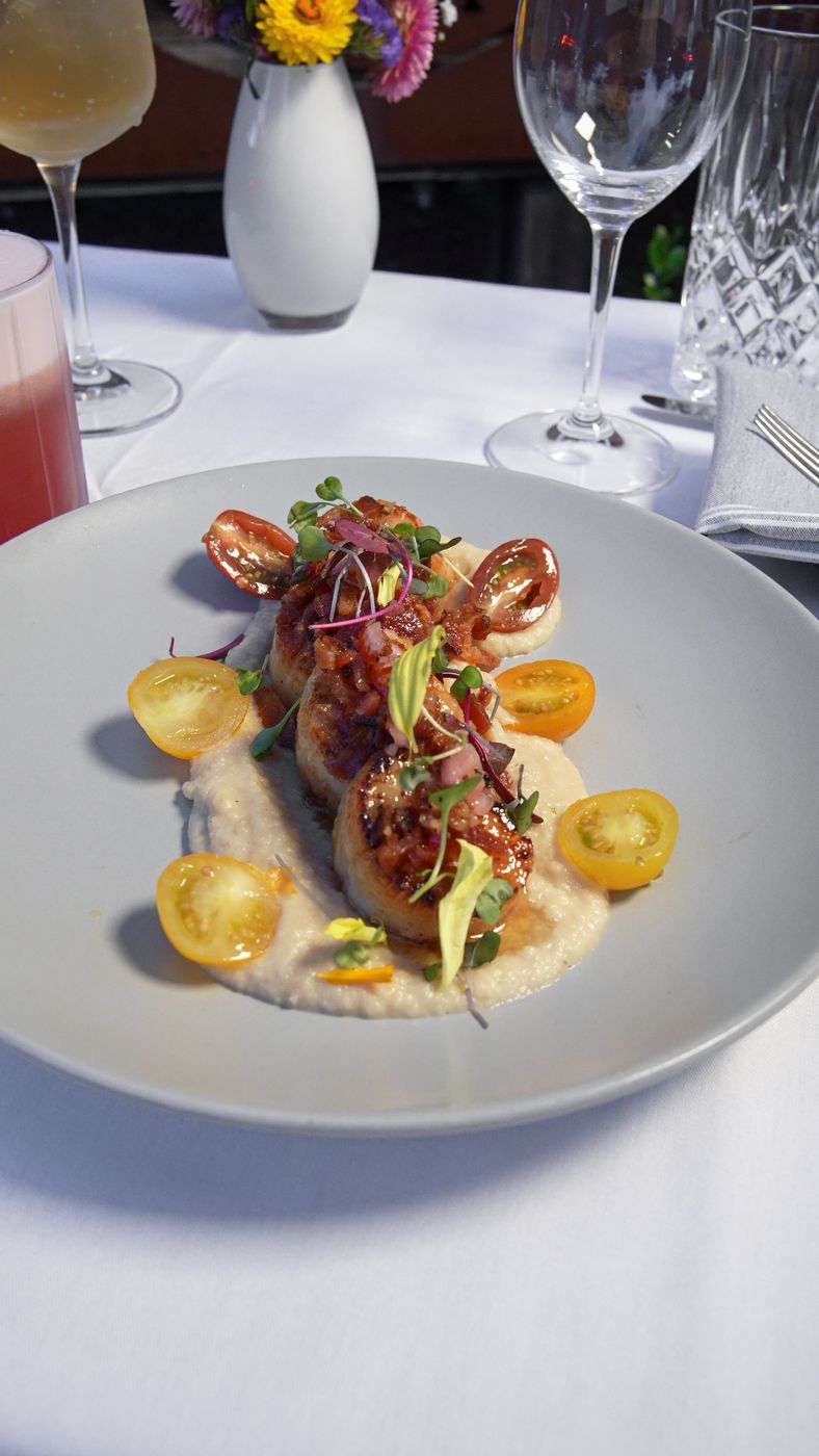 Seared scallops